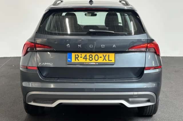 Škoda Kamiq (2021) thumbnail 5