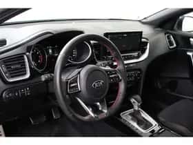 Kia Proceed (2020) thumbnail 9