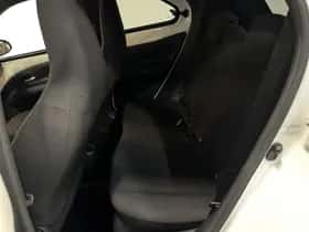 Toyota Aygo X (2025) thumbnail 12