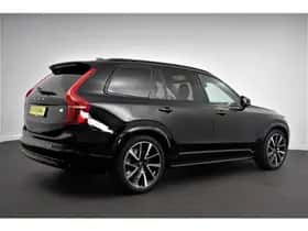 Volvo XC90 (2022) thumbnail 6