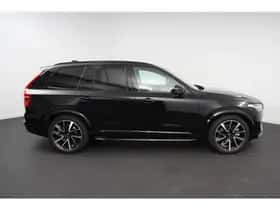 Volvo XC90 (2022) thumbnail 7
