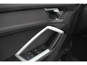 Audi Q3 (2021) thumbnail 13