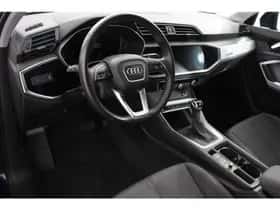 Audi Q3 (2021) thumbnail 9