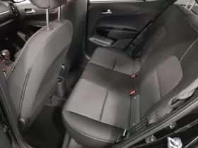 Kia Picanto (2023) thumbnail 31