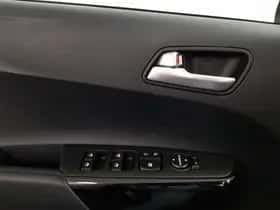 Kia Picanto (2023) thumbnail 36
