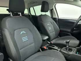 Ford Focus (2022) thumbnail 32
