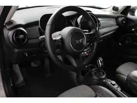 MINI Mini (2022) thumbnail 7