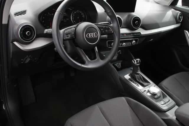 Audi Q2 (2021) thumbnail 2