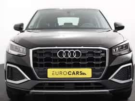 Audi Q2 (2021) thumbnail 4