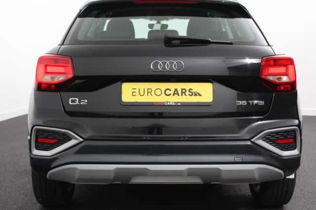 Audi Q2 (2021) thumbnail 5