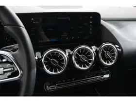 Mercedes-Benz GLA (2021) thumbnail 15