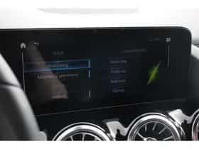 Mercedes-Benz GLA (2021) thumbnail 18