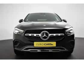 Mercedes-Benz GLA (2021) thumbnail 4