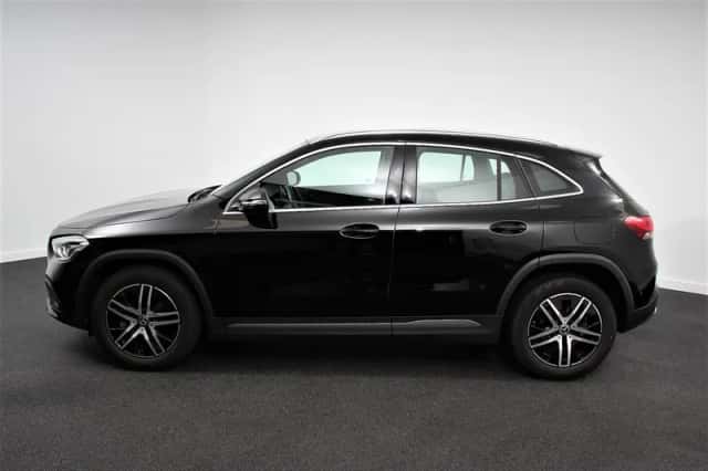 Mercedes-Benz GLA (2021) thumbnail 6