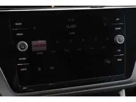 Volkswagen Touran thumbnail 15
