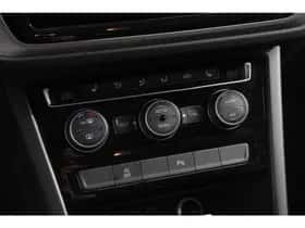 Volkswagen Touran thumbnail 18
