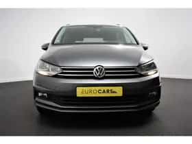 Volkswagen Touran thumbnail 4