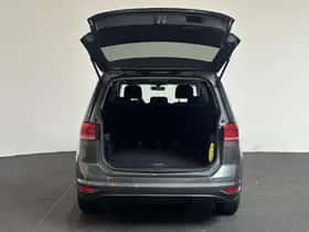 Volkswagen Touran thumbnail 6