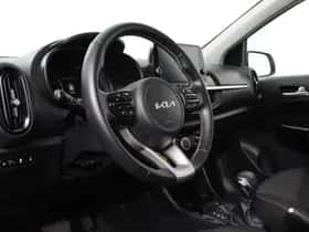 Kia Picanto (2023) thumbnail 2