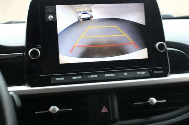 Kia Picanto (2023) thumbnail 3
