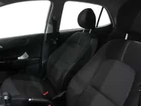 Kia Picanto (2023) thumbnail 23
