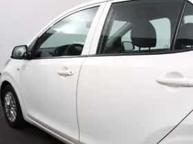 Kia Picanto (2023) thumbnail 28