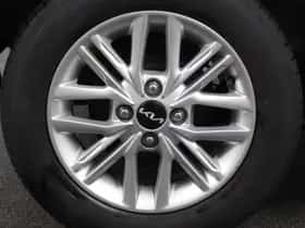 Kia Picanto (2023) thumbnail 4