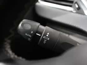 Peugeot 208 (2019) thumbnail 9