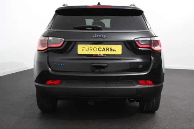 Jeep Compass (2021) thumbnail 3