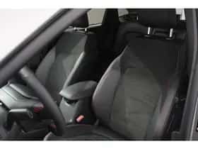 Ford Kuga (2023) thumbnail 11