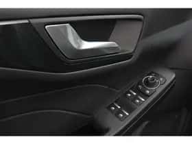 Ford Kuga (2023) thumbnail 13