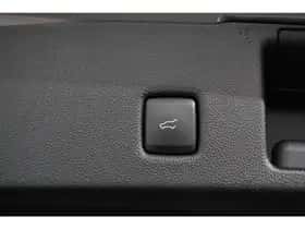 Ford Kuga (2023) thumbnail 28