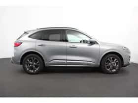 Ford Kuga (2023) thumbnail 8