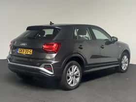 Audi Q2 (2023) thumbnail 5