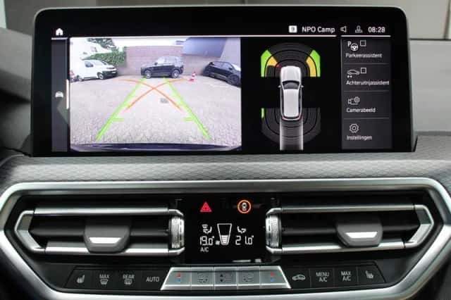 BMW X3 (2023) thumbnail 4