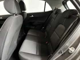 Kia Picanto (2021) thumbnail 11