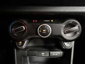 Kia Picanto (2021) thumbnail 17