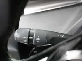 Peugeot 308 (2024) thumbnail 14