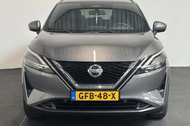 Nissan Qashqai (2022) thumbnail 2