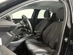 Peugeot 208 (2023) thumbnail 3
