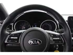 Kia Proceed (2020) thumbnail 11