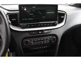 Kia Proceed (2020) thumbnail 16