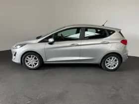 Ford Fiesta (2019) thumbnail 2