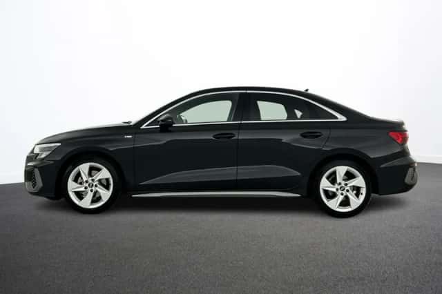 Audi A3 (2023) thumbnail 4