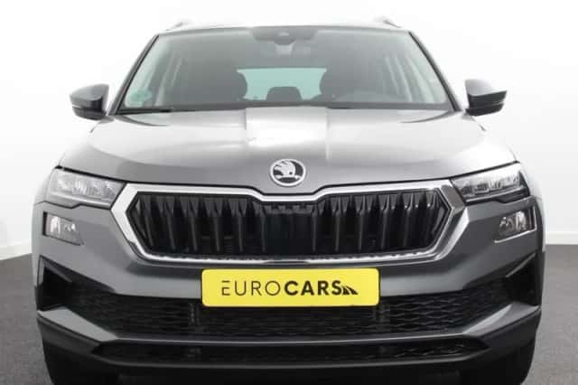 Škoda Karoq (2024) thumbnail 4