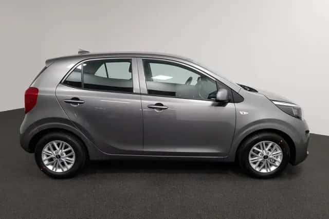 Kia Picanto (2022) thumbnail 5