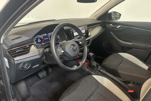Škoda Kamiq (2022) thumbnail 2