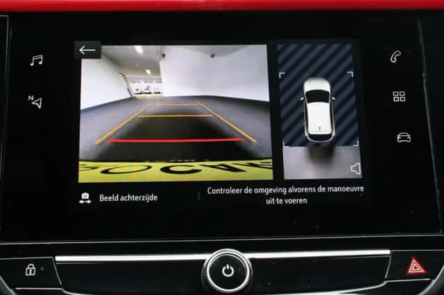 Opel Corsa (2023) thumbnail 3