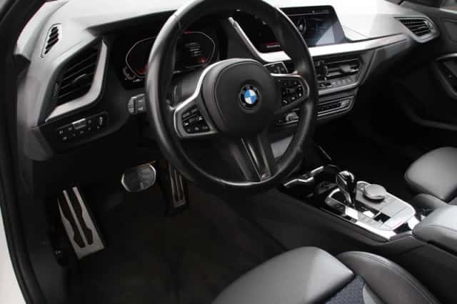 BMW 1-Serie (2023) thumbnail 2