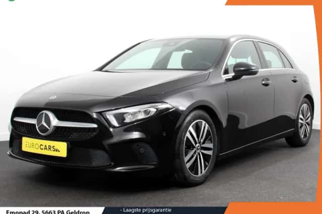 Mercedes-Benz A-Klasse (2021) thumbnail 1